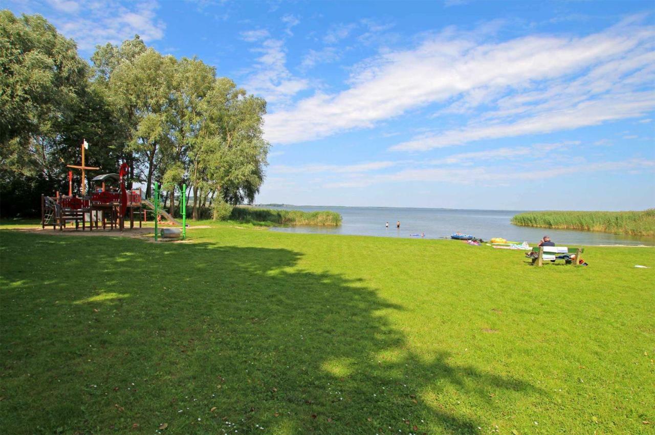 Ferienhauser Mit Pool Kummerow Schw 1010 ภายนอก รูปภาพ