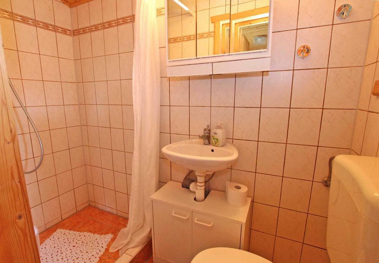 Ferienhauser Mit Pool Kummerow Schw 1010 ภายนอก รูปภาพ